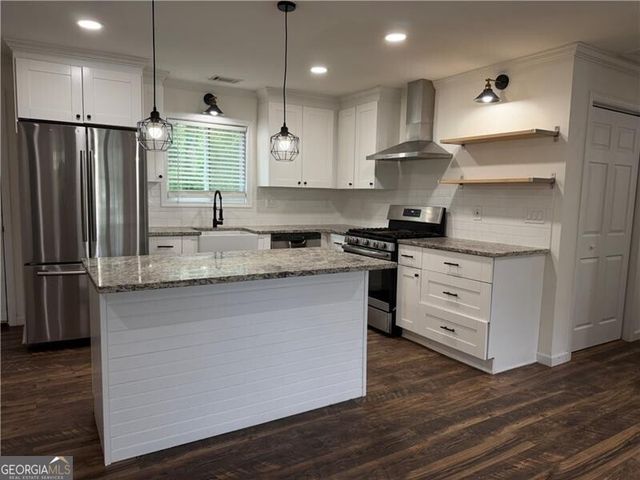 3014 Dogwood Drive, Atlanta, GA 30354