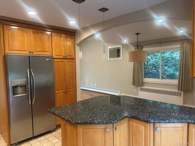 11 Royal Oak Drive, Huntington, NY 11743