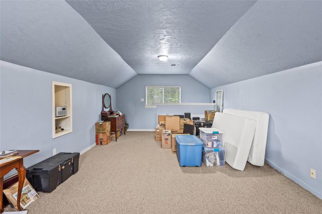 1038 Gladstone Drive, League City, TX 77573