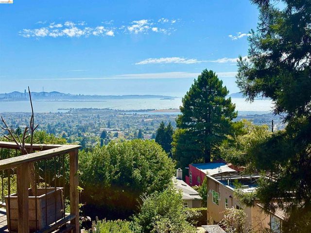 916 Cragmont Ave, Berkeley, CA 94708