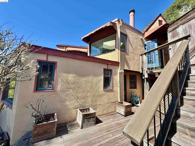 916 Cragmont Ave, Berkeley, CA 94708