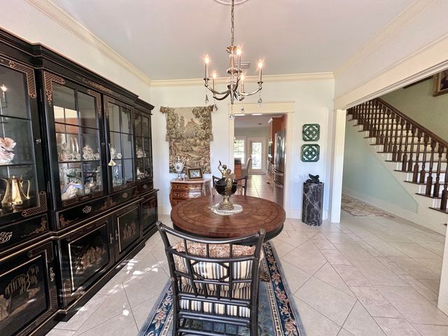 786 Symphony Way, Freeport, FL 32439