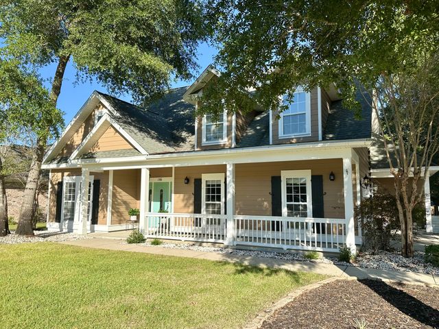 786 Symphony Way, Freeport, FL 32439