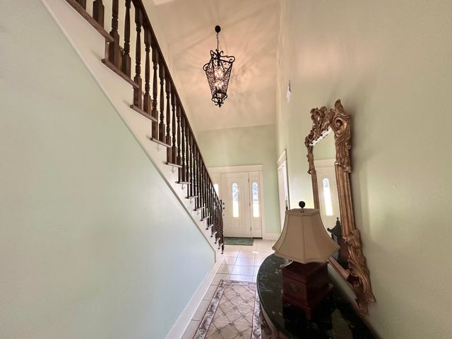 786 Symphony Way, Freeport, FL 32439