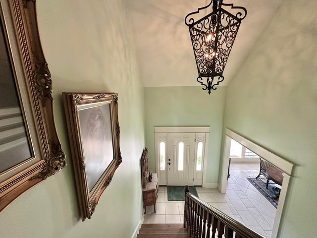 786 Symphony Way, Freeport, FL 32439