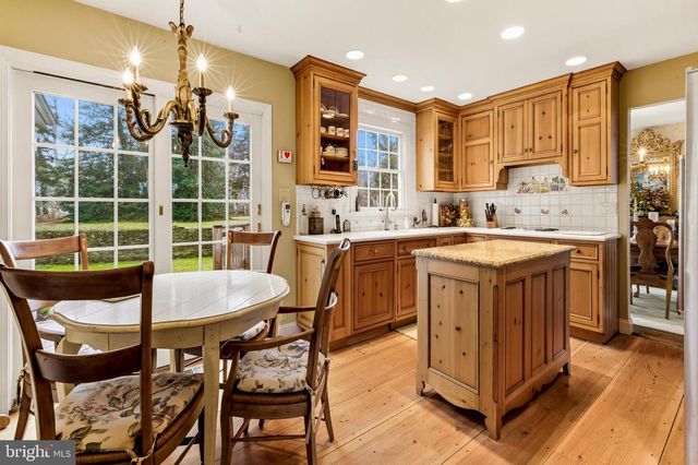 32 NORWICH DR, Sewell, NJ 08080