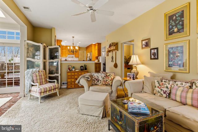 32 NORWICH DR, Sewell, NJ 08080