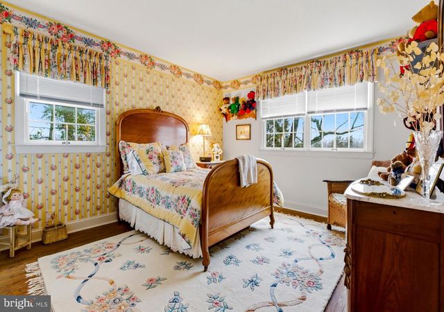32 NORWICH DR, Sewell, NJ 08080