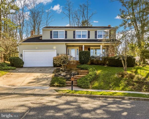 32 NORWICH DR, Sewell, NJ 08080