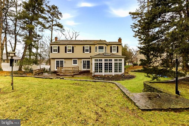 32 NORWICH DR, Sewell, NJ 08080