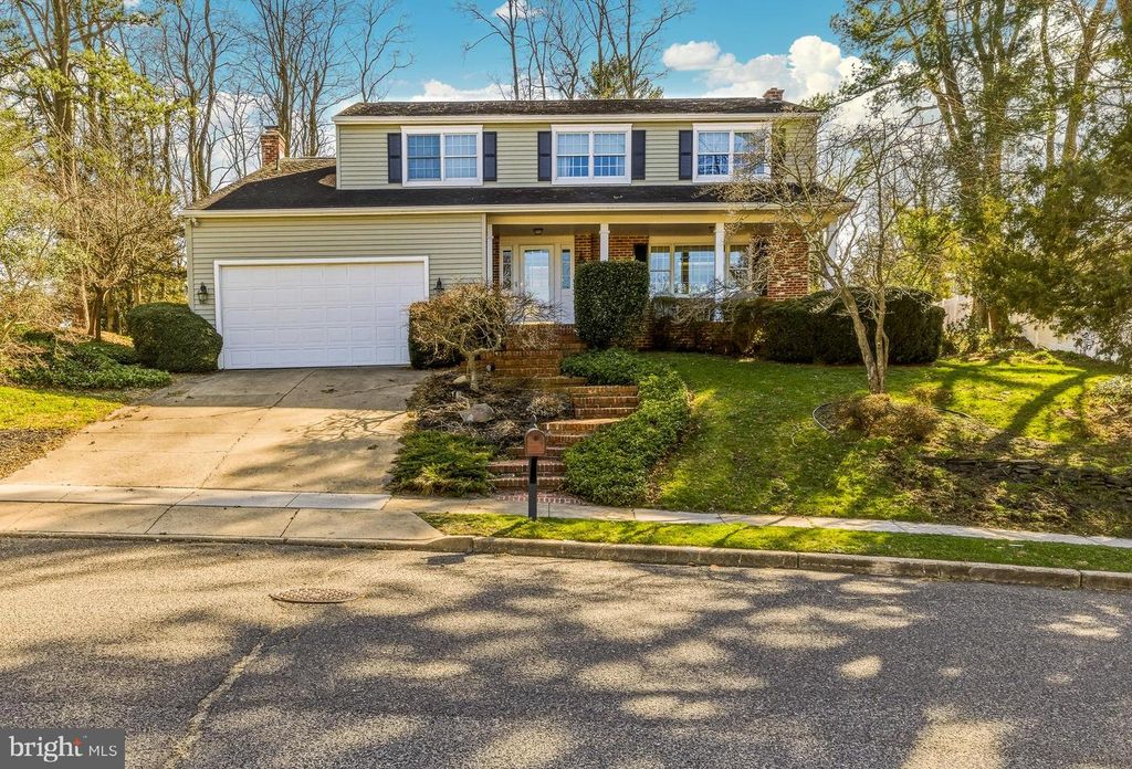 32 NORWICH DR, Sewell, NJ 08080