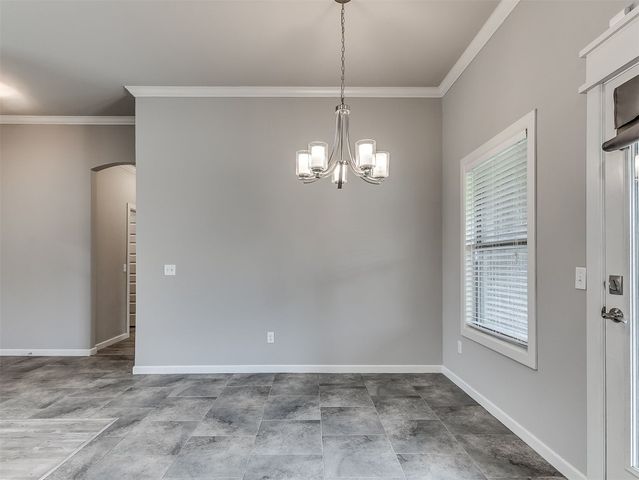 8612 SW 36th Terrace, Oklahoma City, OK 73179