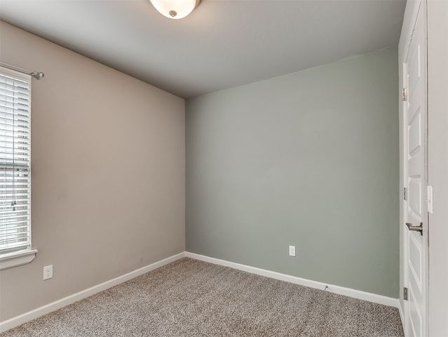 8612 SW 36th Terrace, Oklahoma City, OK 73179
