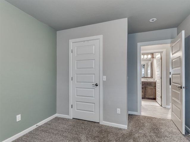 8612 SW 36th Terrace, Oklahoma City, OK 73179