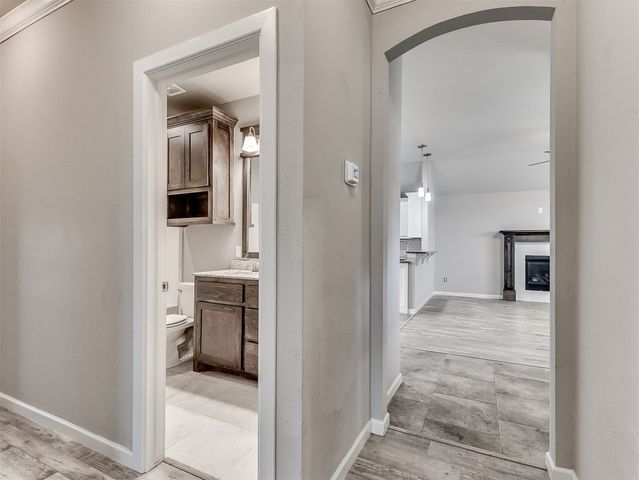 8612 SW 36th Terrace, Oklahoma City, OK 73179