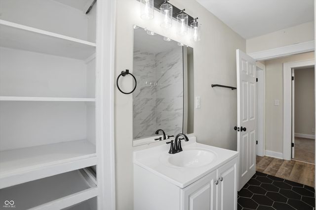 2165 N Harding Street, Indianapolis, IN 46202