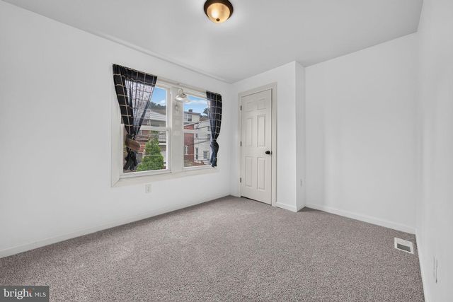 156 S HANOVER ST, Lebanon, PA 17042
