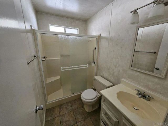 8975 Lawrence Welk Drive 424, Escondido, CA 92026