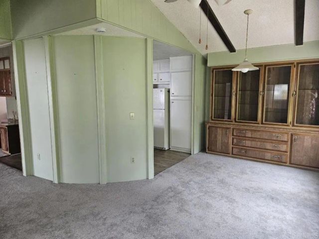 8975 Lawrence Welk Drive 424, Escondido, CA 92026