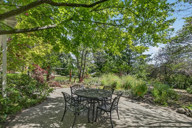 602 Ashland Street, Ashland, OR 97520