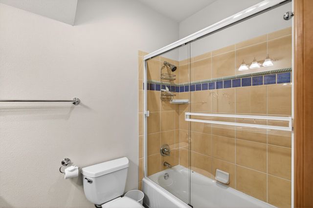 602 Ashland Street, Ashland, OR 97520
