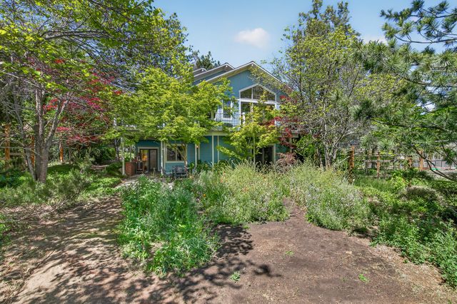 602 Ashland Street, Ashland, OR 97520