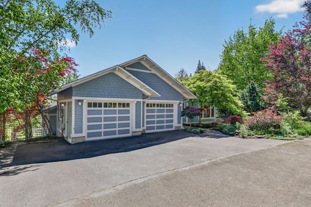 602 Ashland Street, Ashland, OR 97520
