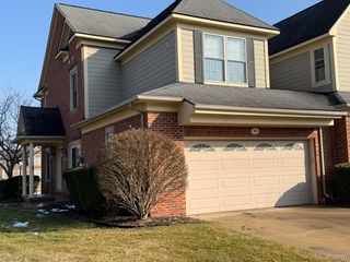 1632 Peninsula Court, Canton Charter Township, MI 48187