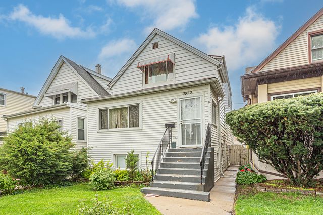 3923 N Newcastle Avenue, Chicago, IL 60634