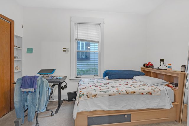 3923 N Newcastle Avenue, Chicago, IL 60634