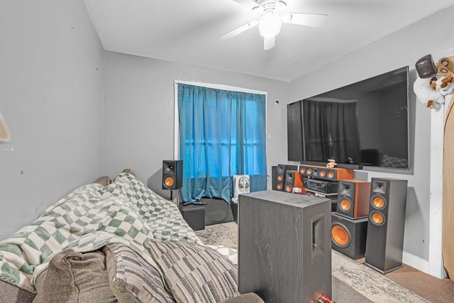 3923 N Newcastle Avenue, Chicago, IL 60634