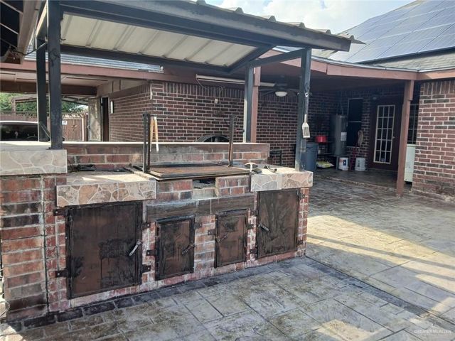 1200 E San Pedro Drive, Pharr, TX 78577