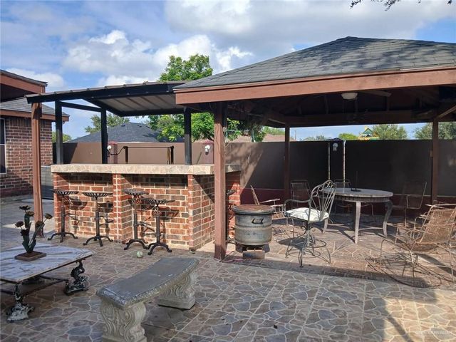 1200 E San Pedro Drive, Pharr, TX 78577