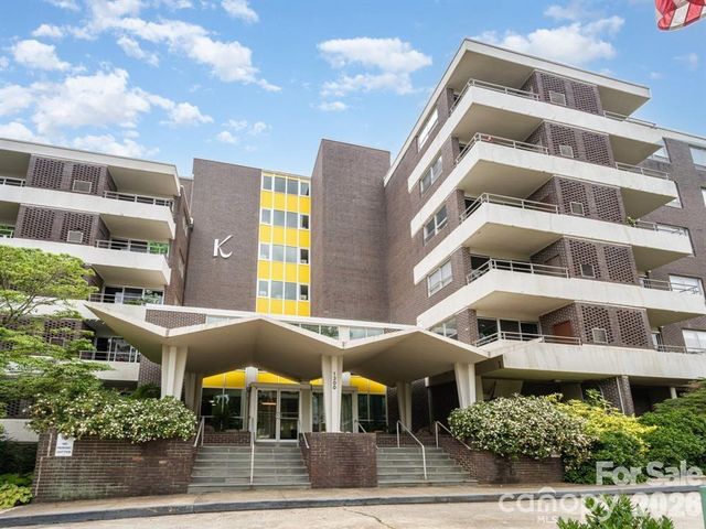 1300 Reece Road 520, Charlotte, NC 28209