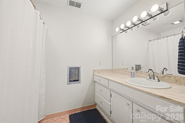 1300 Reece Road 520, Charlotte, NC 28209