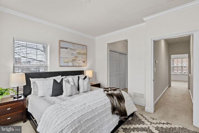 508 GOVERNORS CT, Philadelphia, PA 19146