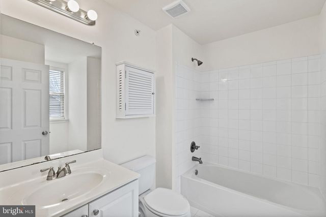 508 GOVERNORS CT, Philadelphia, PA 19146