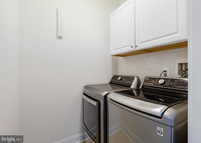 508 GOVERNORS CT, Philadelphia, PA 19146