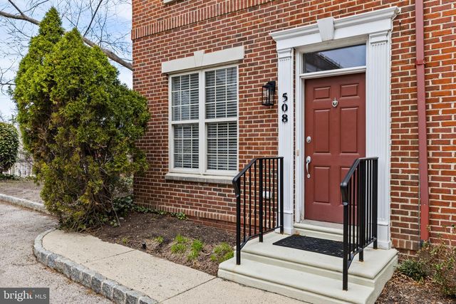508 GOVERNORS CT, Philadelphia, PA 19146