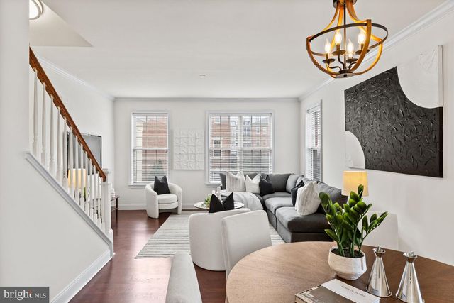 508 GOVERNORS CT, Philadelphia, PA 19146