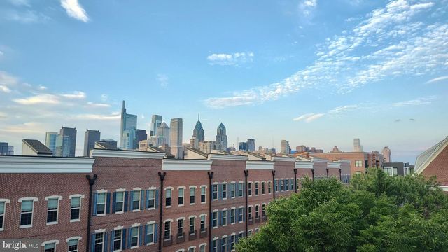 508 GOVERNORS CT, Philadelphia, PA 19146