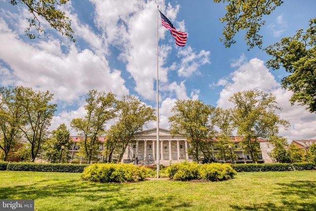 508 GOVERNORS CT, Philadelphia, PA 19146