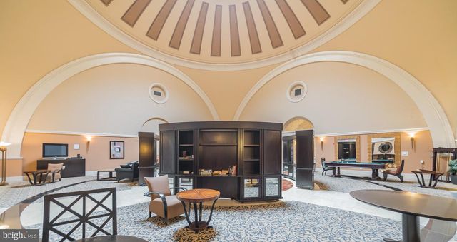 508 GOVERNORS CT, Philadelphia, PA 19146