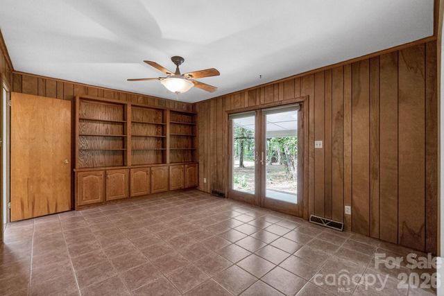 710 Twin Oaks Road, Davidson, NC 28036