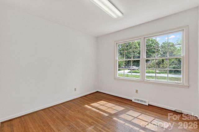 710 Twin Oaks Road, Davidson, NC 28036