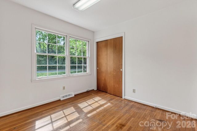 710 Twin Oaks Road, Davidson, NC 28036