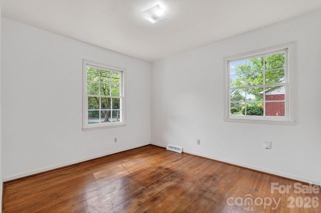 710 Twin Oaks Road, Davidson, NC 28036