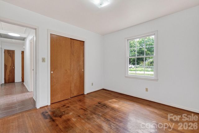 710 Twin Oaks Road, Davidson, NC 28036