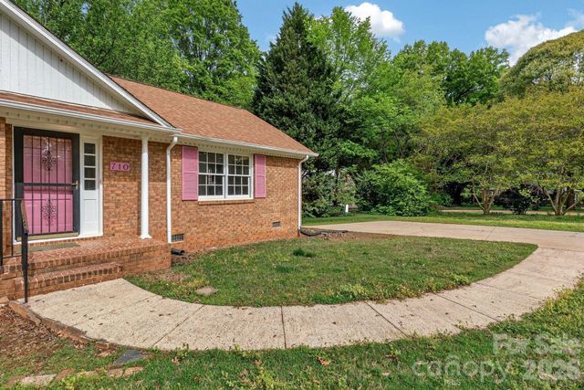 710 Twin Oaks Road, Davidson, NC 28036