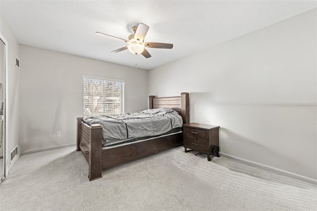 35934 Ann Arbor Trail 115, Livonia, MI 48150